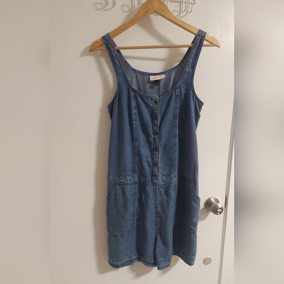 Universal Thread Romper - Picture 1 of 4